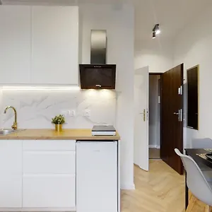 Grabowska 8 By Homeprime Apartament